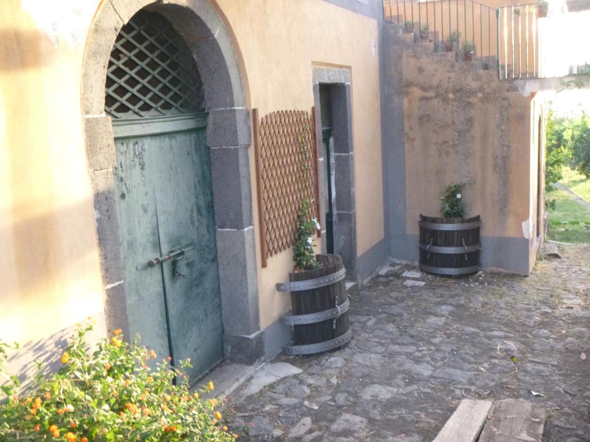 Baglio Delle Rose Bed & Breakfast Giarre Exterior foto