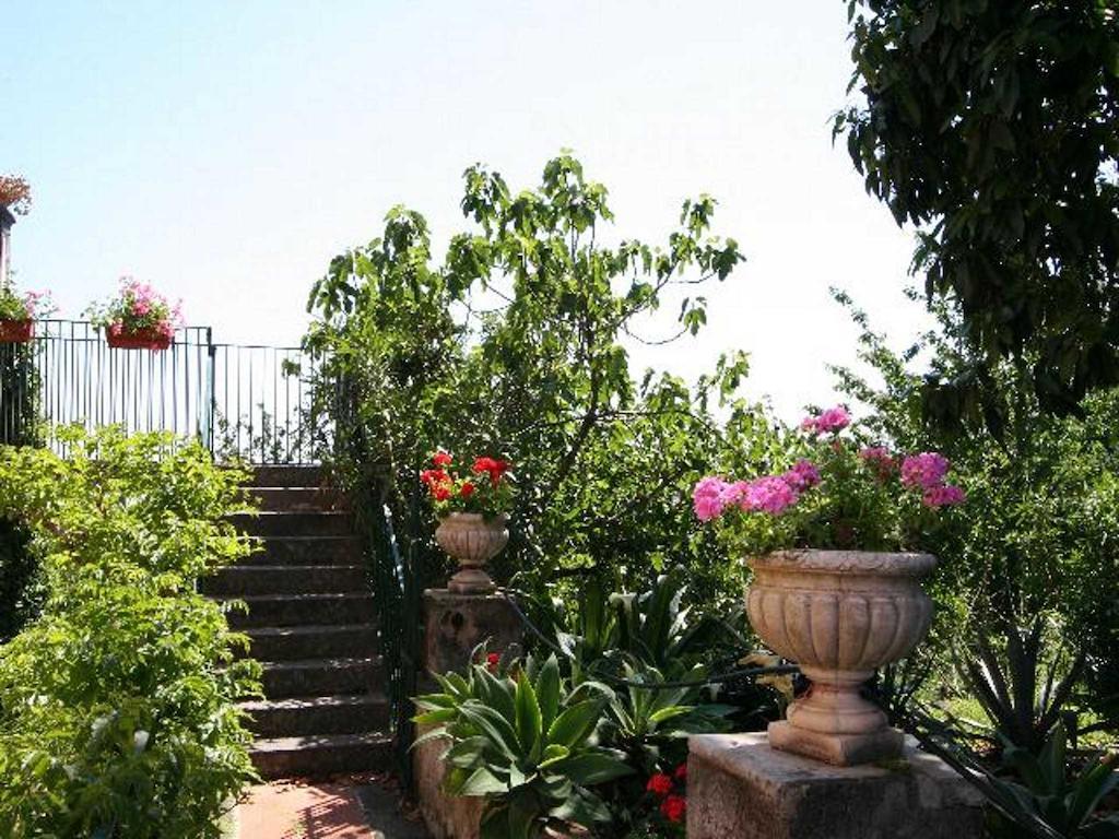 Baglio Delle Rose Bed & Breakfast Giarre Exterior foto
